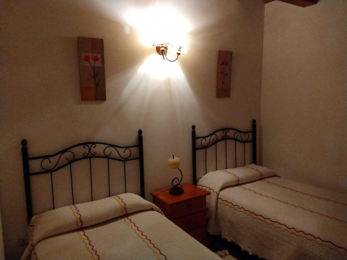 La Casa Del Acebal Guest House Solorzano Екстериор снимка