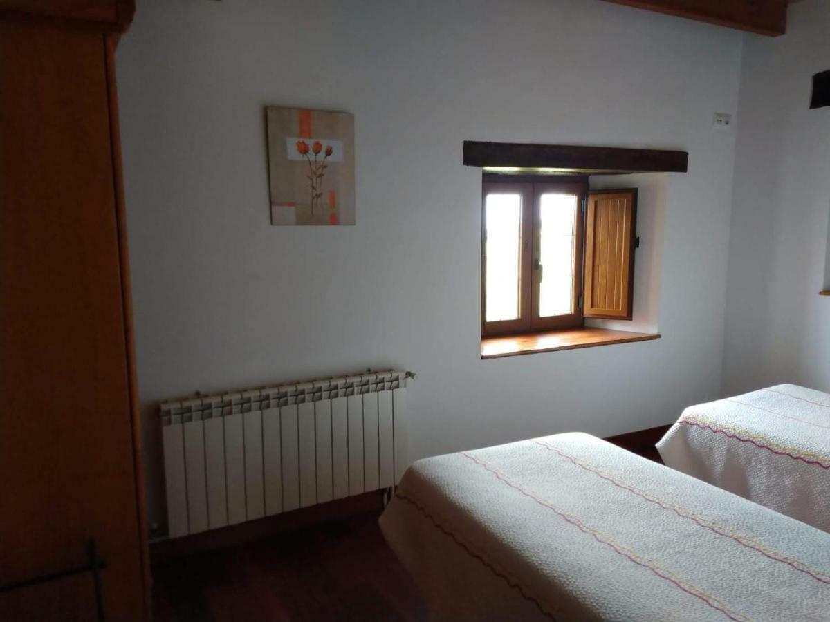 La Casa Del Acebal Guest House Solorzano Екстериор снимка